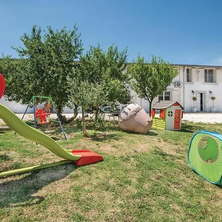 Lovely In Montecastrilli