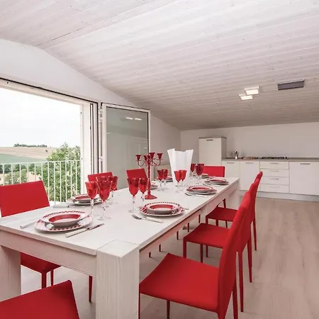 Lovely In Σπίτι διακοπών *